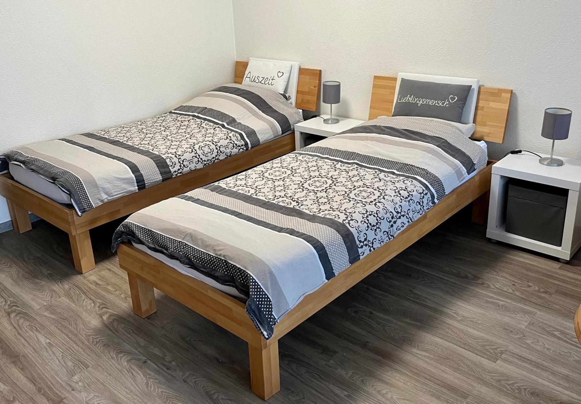 Appartementresidenz Am Kurpark - Ferienwohnungen Mit Pool & Sauna & Garage Bad Salzuflen Buitenkant foto