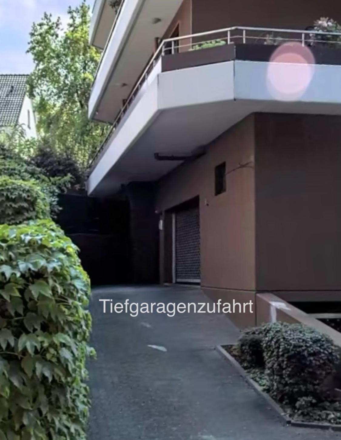 Appartementresidenz Am Kurpark - Ferienwohnungen Mit Pool & Sauna & Garage Bad Salzuflen Buitenkant foto