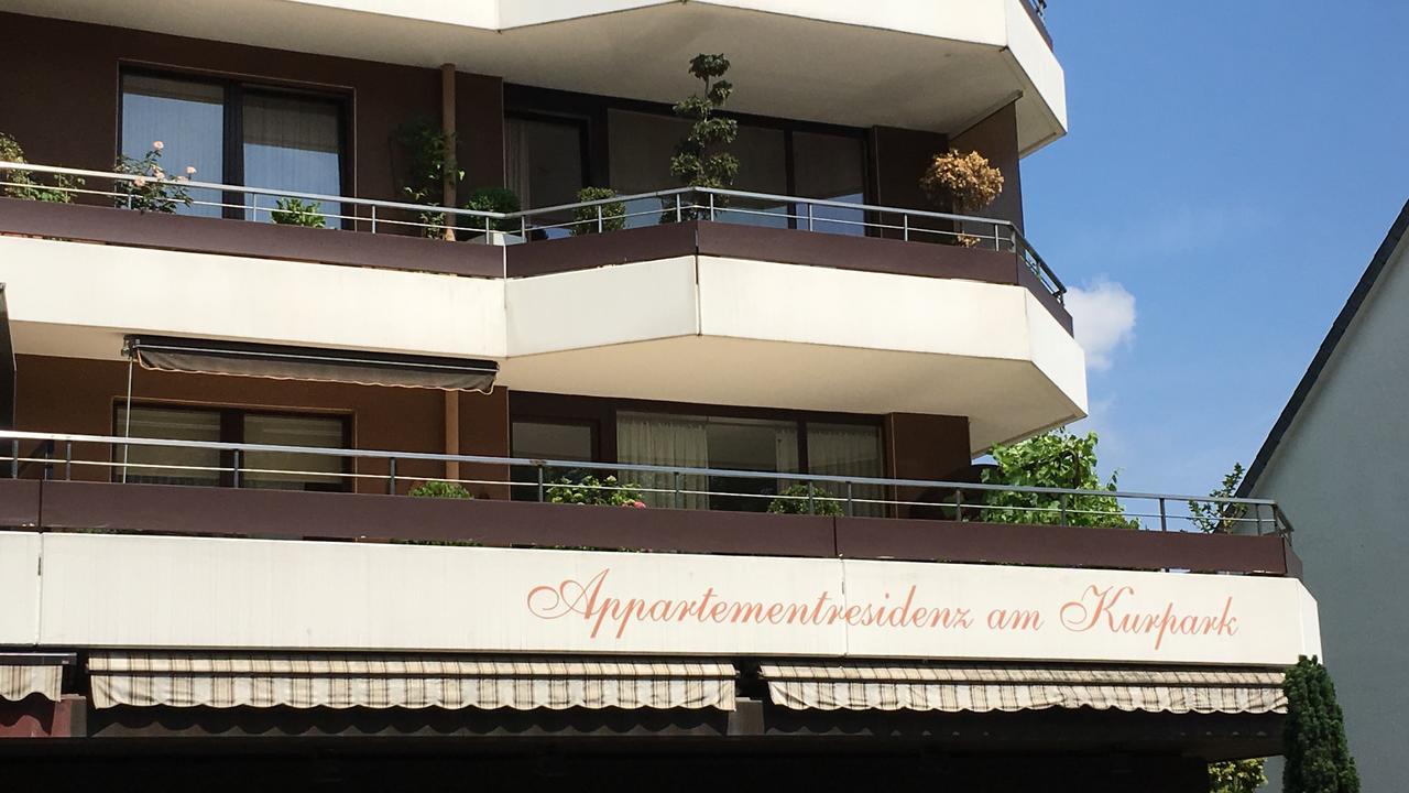 Appartementresidenz Am Kurpark - Ferienwohnungen Mit Pool & Sauna & Garage Bad Salzuflen Buitenkant foto